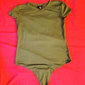 NWOT Rue 21 olive green bodysuit Large